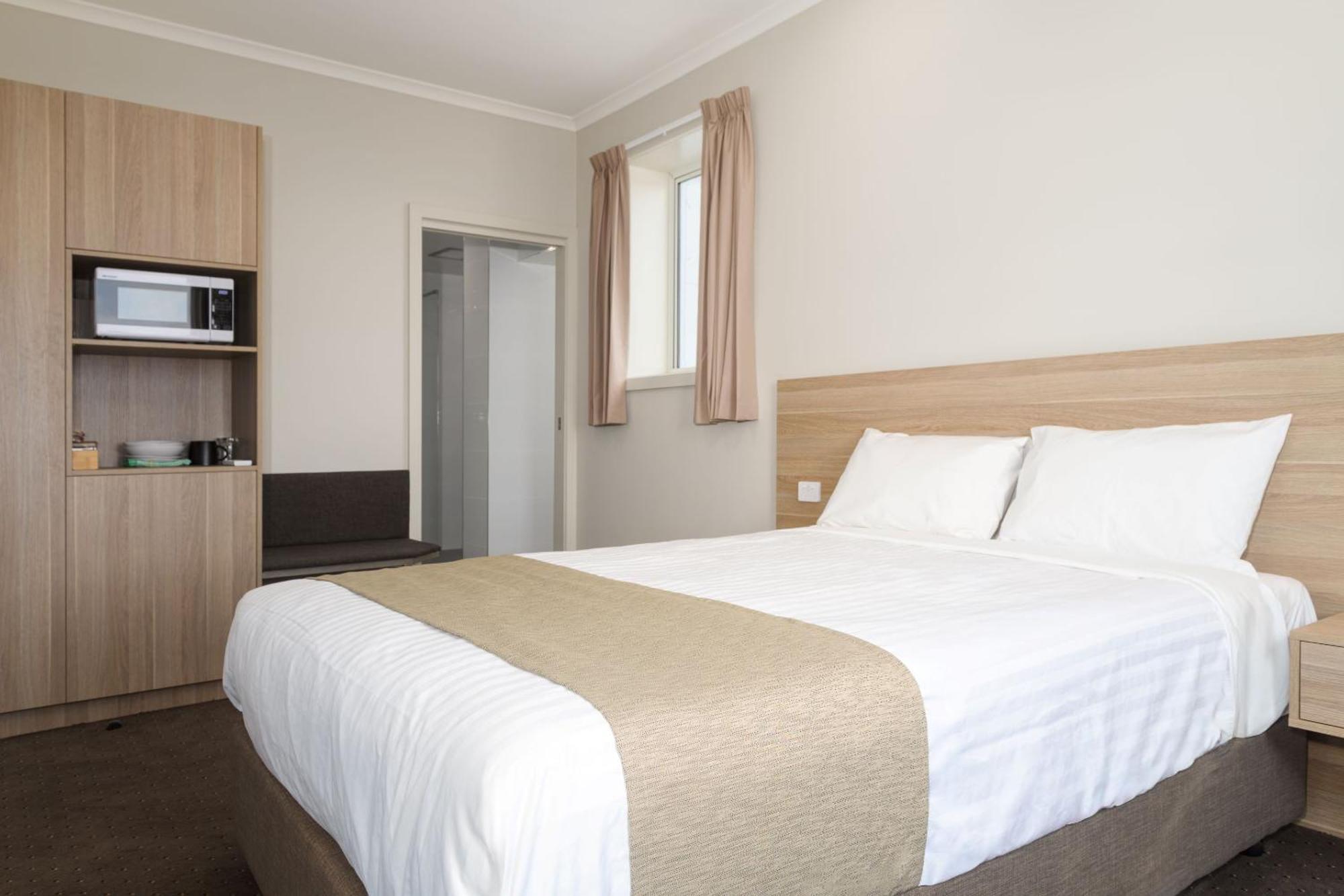Somerset Hotel Bagian luar foto